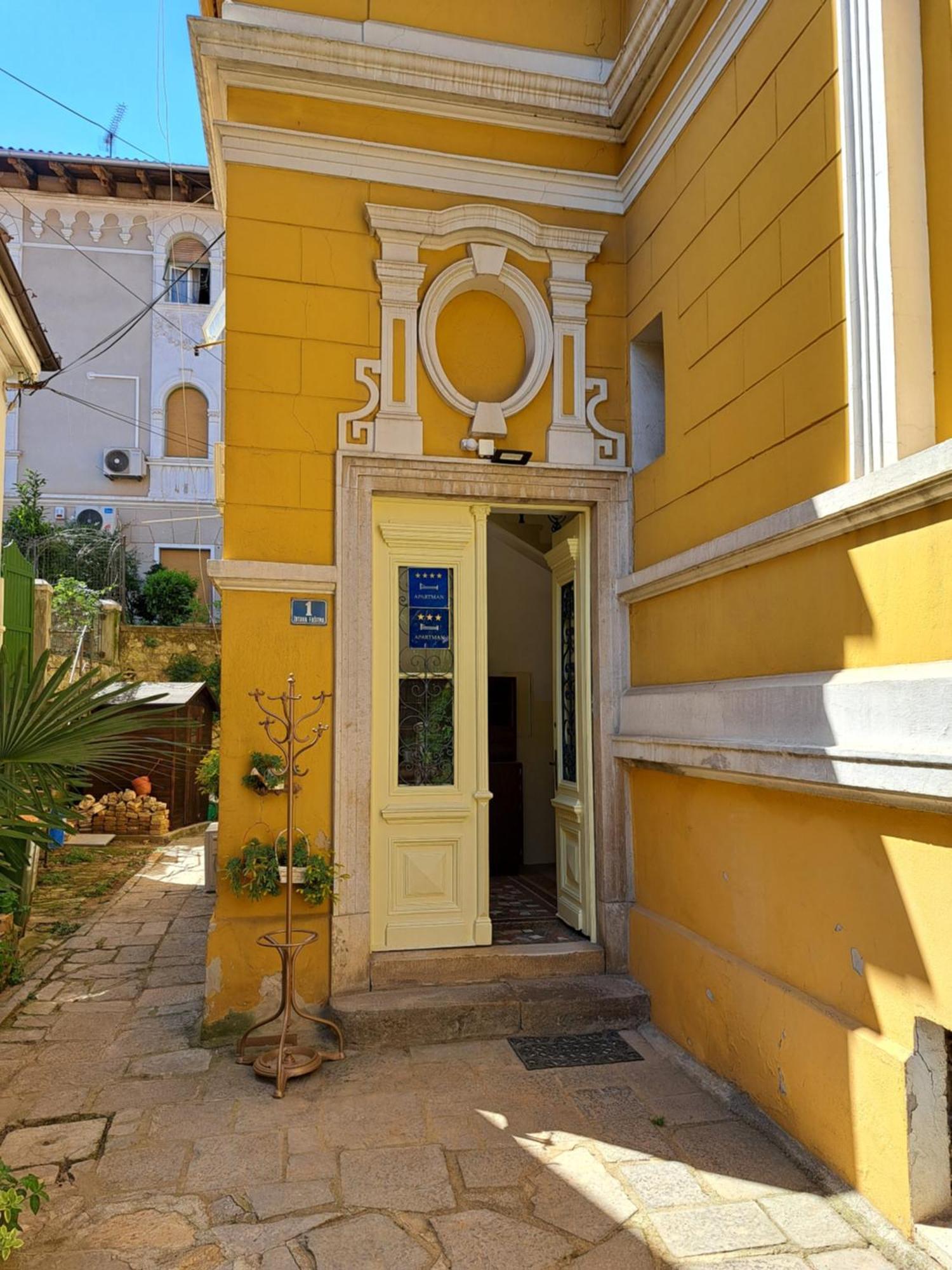 Apartman Barocco Lovran Exterior foto
